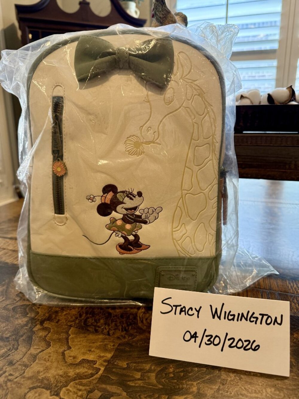 HTF Loungefly Disney Minnie Mouse Giraffe Mini Backpack - BoxLunch Exclusive